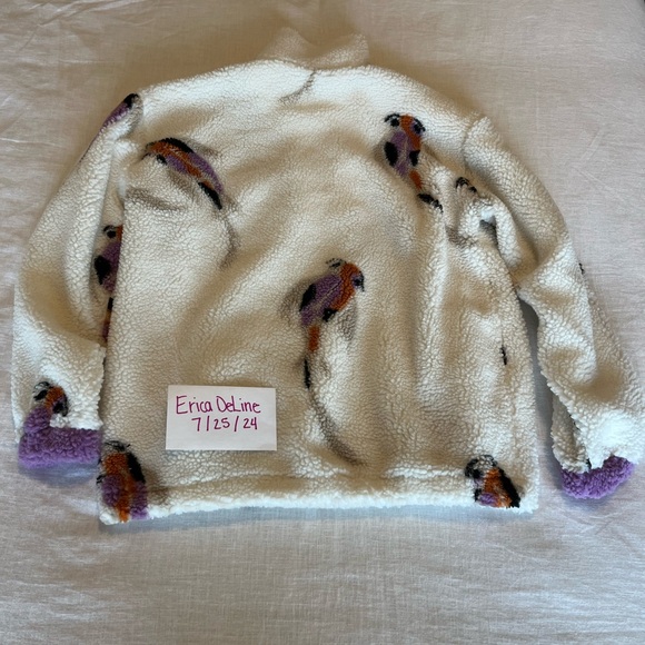 NWT Taylor Swift Speak Now Koi Fish Pullover - Picture 2 of 4